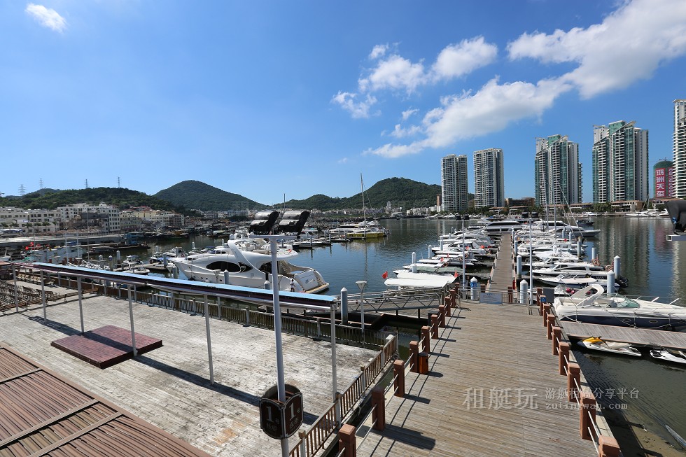 三亞星華游艇碼頭 三亞星華游艇碼頭